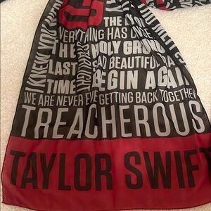 Taylor Swift Black and Red Scarf
